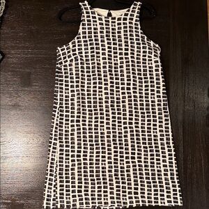 Ann Taylor Sleeveless lined Black and White Grid Shift Dress size M